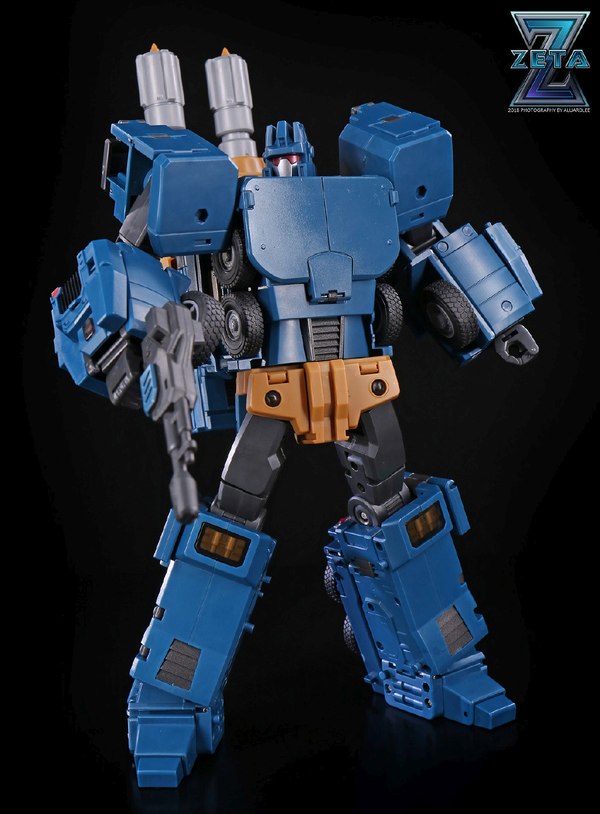 Zeta Toys Blitzkrieg Unofficial MP Style Onslaught Color Sample Photos Plus Not Bruticus 06 (6 of 30)